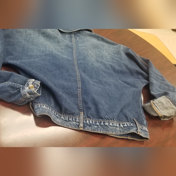 GUESS Jean Jacket - Picture 2 of 2